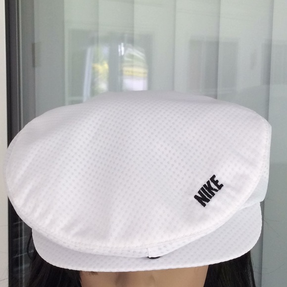 nike beret